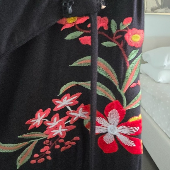 FARM Rio Black Floral Maxi Dress - Picture 6 of 9